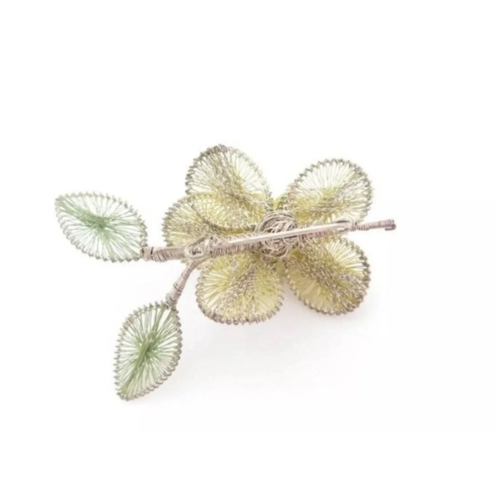 ANTIQUE‎ SPUN THREAD HAND MADE FLOWER PIN